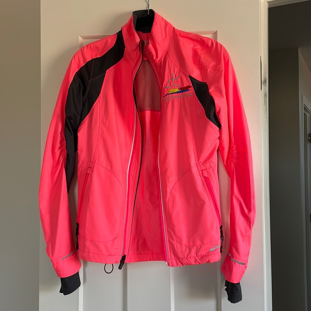 Brooks Nightlife Womens Jacket - Small